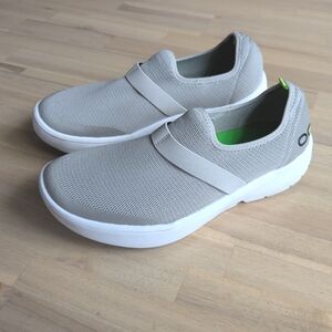 Oofos OOmg Mesh Low Shoe‎ (Women's Size 10)